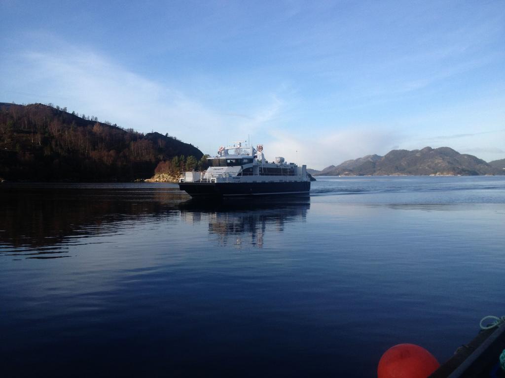 Gulen Dive Resort Dalsøyra Esterno foto