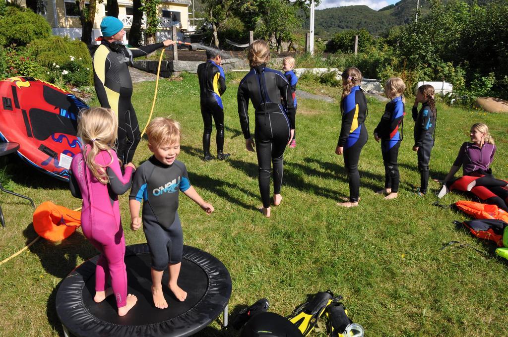 Gulen Dive Resort Dalsøyra Esterno foto